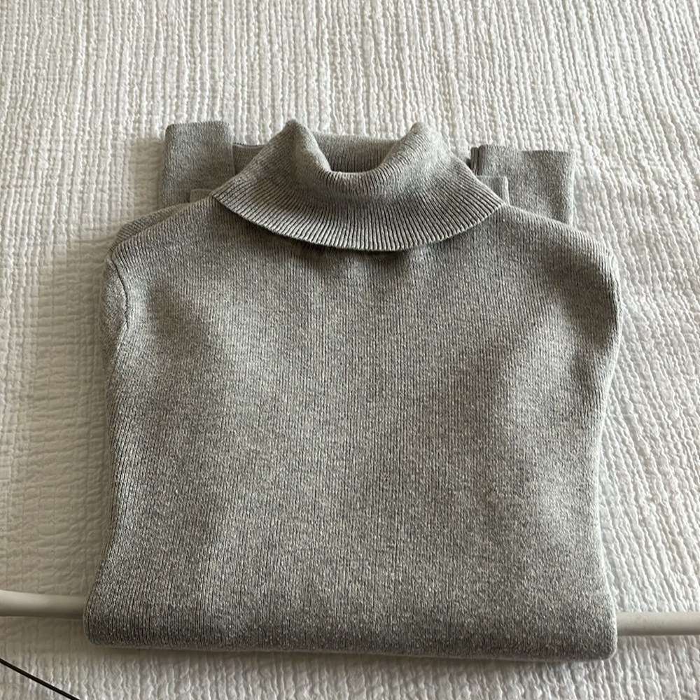 Chicos Gray Turtleneck Sweater Sz 0 (4/6).